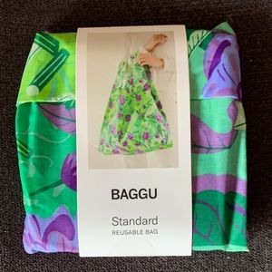BAGGU reusable bag